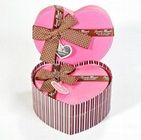 على شكل قلب الديكور الفاخرة هدية مربع الورق المعاد تدويره ، الوردي ورقة مربع للشوكولاته