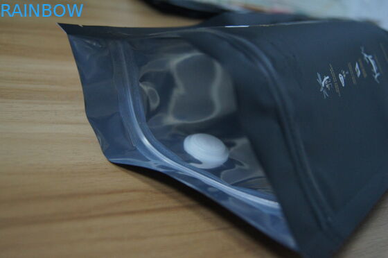 عادي يقف ألومنيوم رقيقة معدنيّة قهوة حمّام يعبّئ حقيبة مع يفغّر صمام