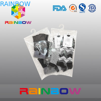 الحليب الأبيض واضح الحقائب البلاستيكية التعبئة والتغليف شنقا كيس هوك مع سحاب للجوارب