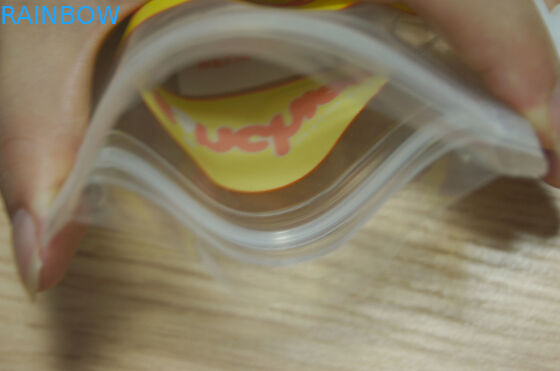 الحقيبة القابلة لإعادة الاستخدام للماء الحقيبة التعبئة والتغليف الوقوف Ziplock أغذية الأطفال الحقيبة مع صنبور