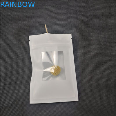 نصوص سوداء مطبوعة مجوهرات تغليف الحقائب خلفية بيضاء لخواتم سوار الحزم