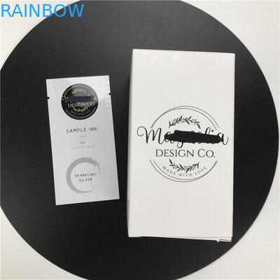 حقيبة عينة صغيرة يمكن التخلص منها مخصصة لمصل العين منظف الوجه بثلاثة جوانب مختومة لمنتجات الماكياج