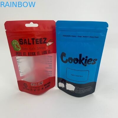 ملفات تعريف الارتباط الصغيرة الصالحة للأكل غائر زيبر الوقوف مع نافذة