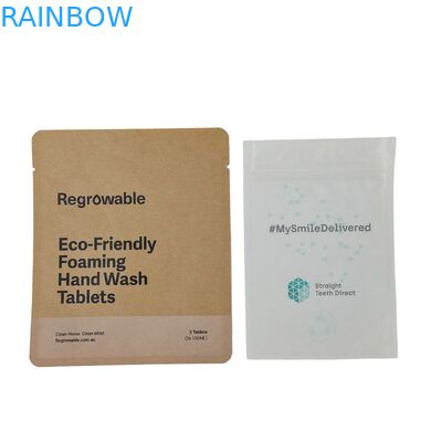 حقيبة أدوات قابلة للتحلل البيولوجي قابلة لإعادة التدوير والتي تم تصنيعها خصيصًا والتي تقف على الأقدام مع فتحة سحب أكياس الورق الكرافت أكياس التعبئة الغذائية