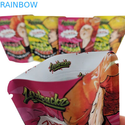 تعبئة مُعدّة للفستان المُزخرف باللون مع أكياس مضادة للأطفال