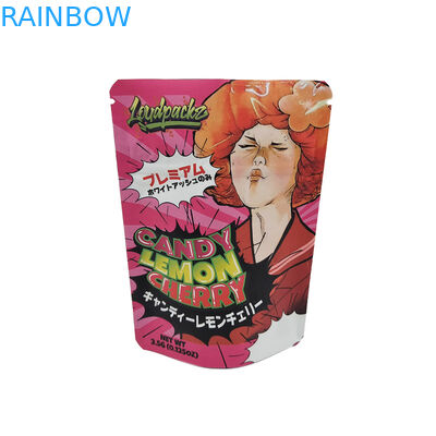 تعبئة مُعدّة للفستان المُزخرف باللون مع أكياس مضادة للأطفال