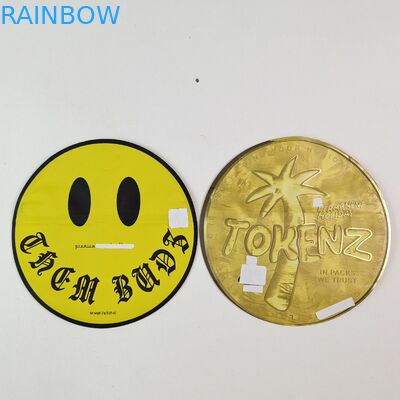 حقائب مايلر غير منتظمة 3.5g 7g مع سحب داخلي طباعة ورق الألومنيوم عديم الرائحة حقيبة بلاستيكية قابلة للأكل