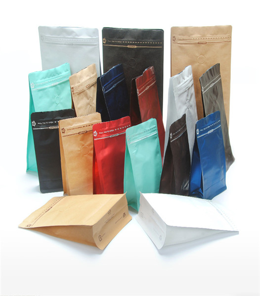 أكياس التغليف الورقية المطبوعة الكرافت أكياس القهوة ذات القاع المسطح مع صمام إزالة الغازات