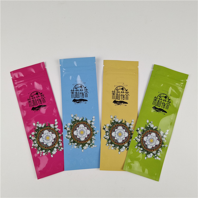 أكياس الختم ثلاثية الجانب لرعاية الأسنان التعبئة الحرارية الختم والطلب المخصص المقبول ما يصل إلى 10 ألوان متاحة