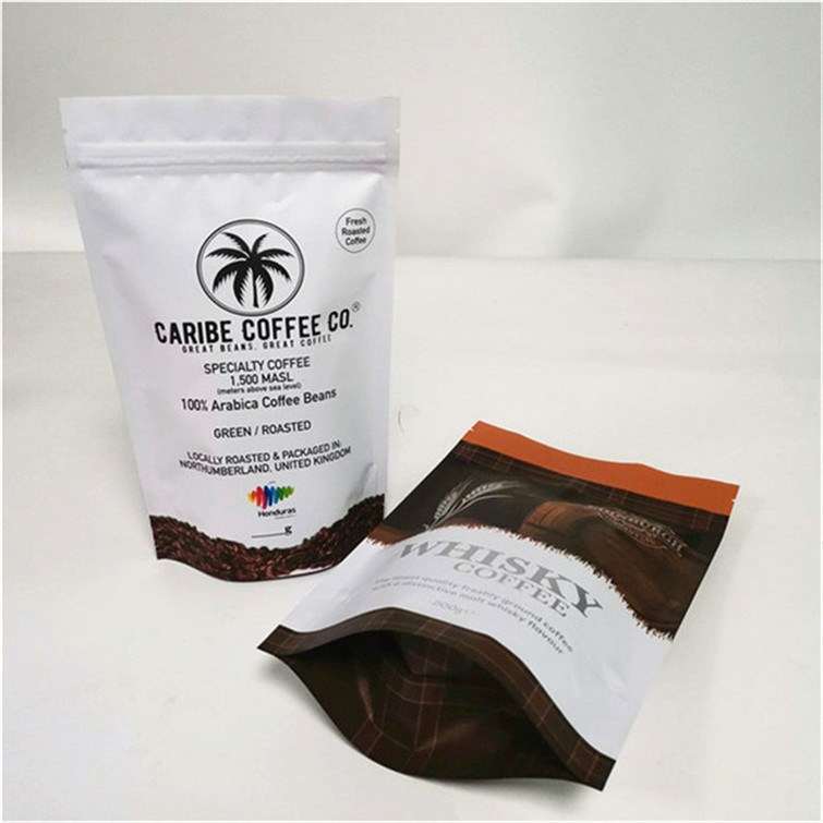 الطباعة الملونة مات النهاية حسب الطلب الحجم والتصميم احتياجات ورق الألومنيوم مايلار Doypack