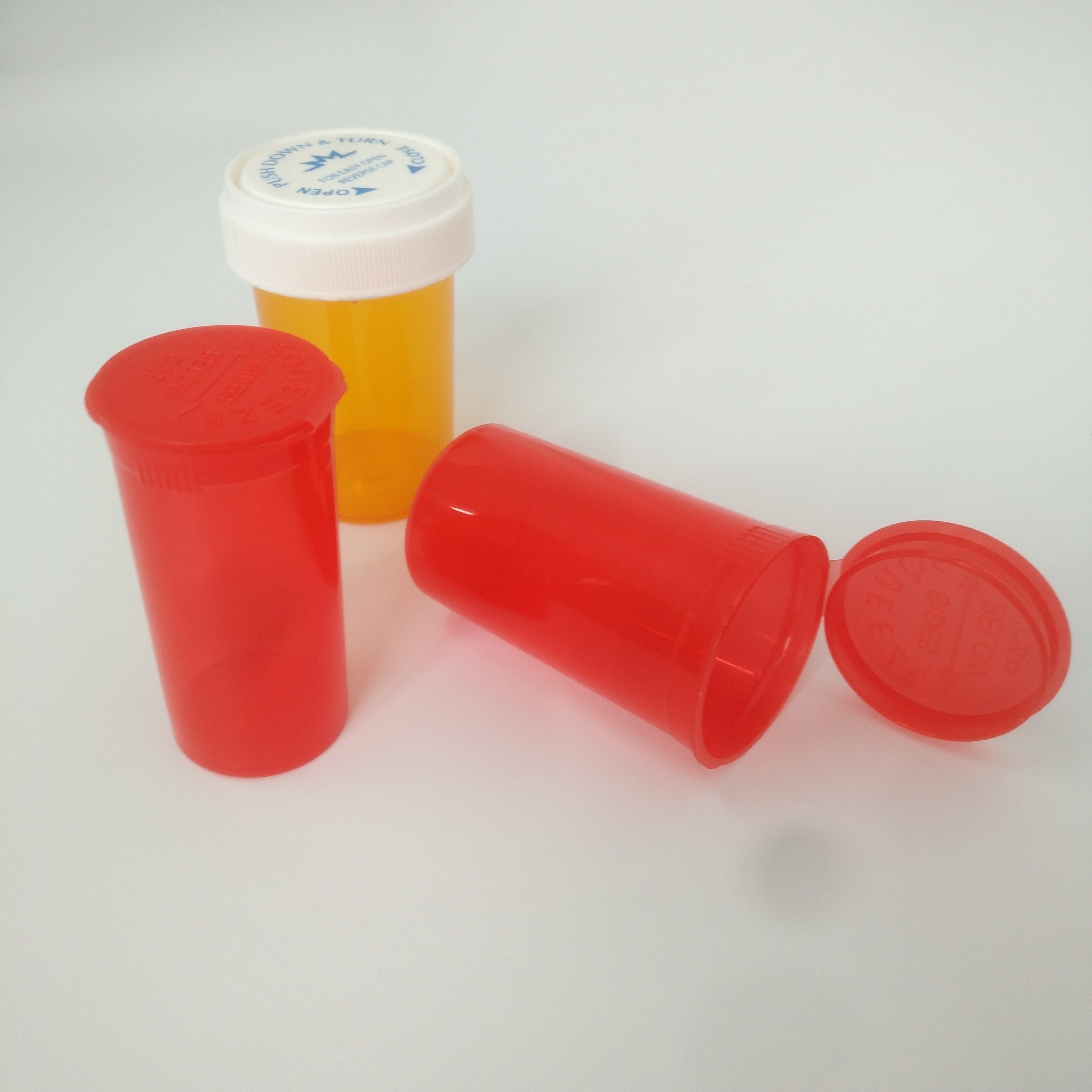 جرة بلاستيكية مضادة للأطفال للتعبئة الكيميائية