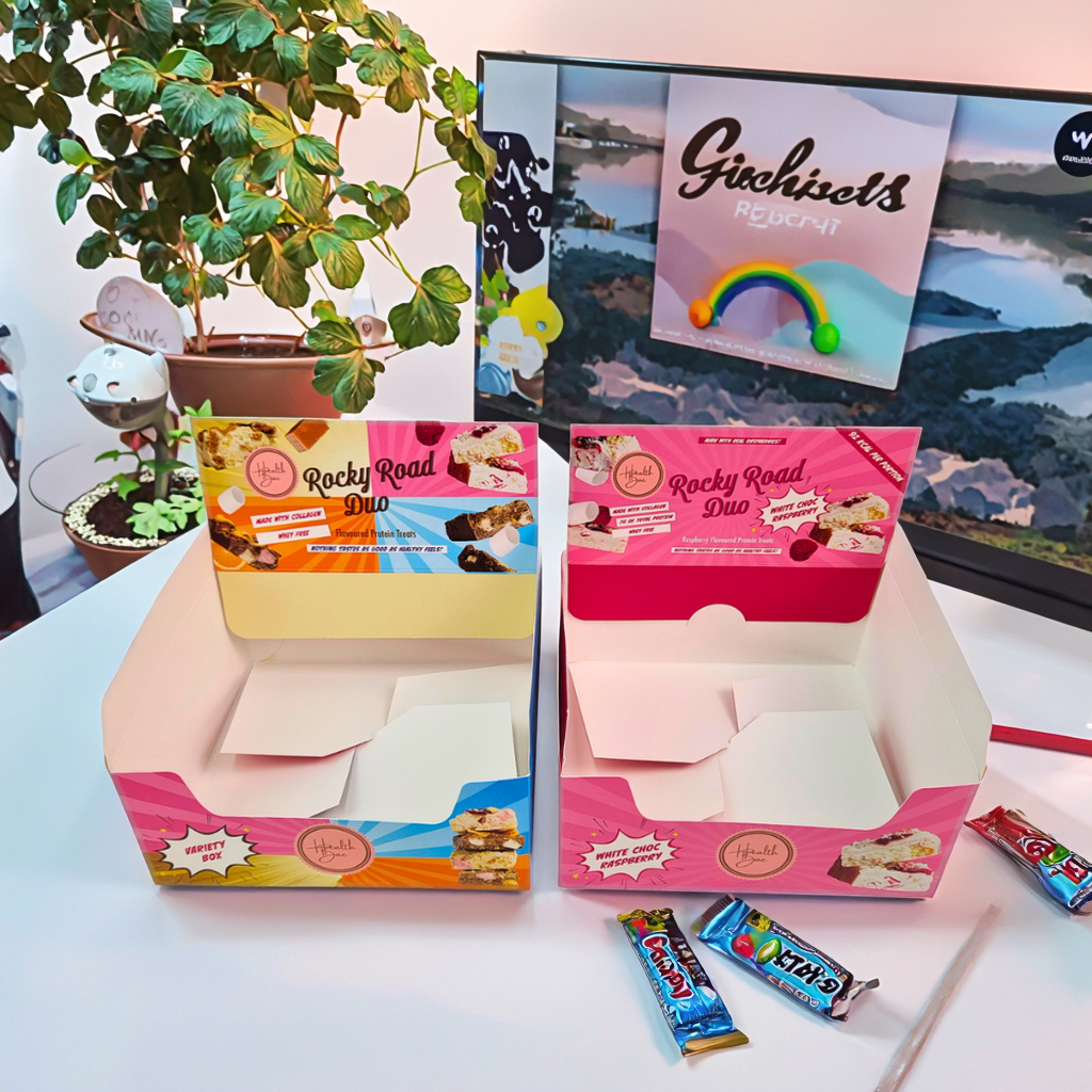 علبة عرض بطاقة مقوى مطبوعة خصيصا مع سمك 350g والطابع الساخن لتغليف الوجبات الخفيفة بالتجزئة