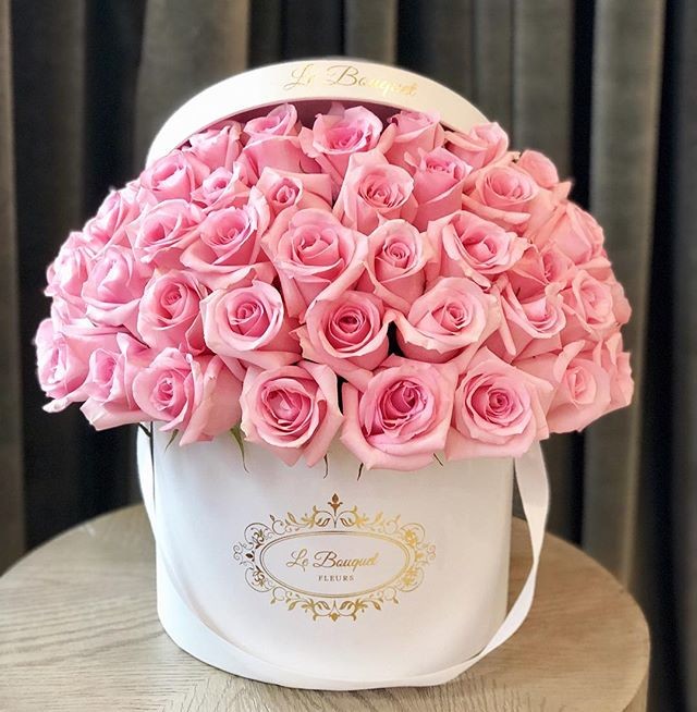 ماء القابلة لإعادة التدوير ورقة مربع التعبئة والتغليف علبة كرتون صناديق زهرة مع الشعار