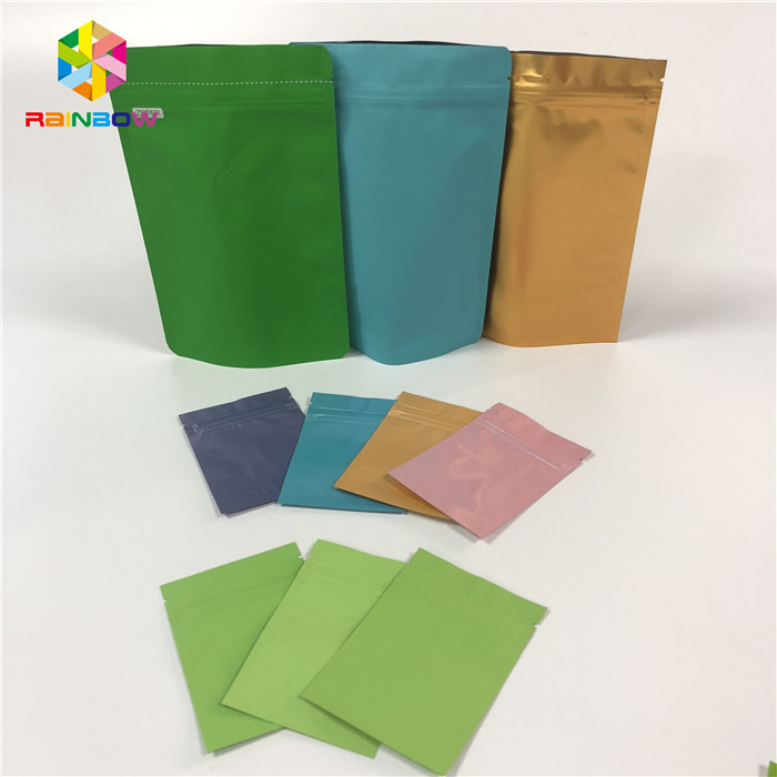 الغذاء الصف احباط الحقيبة التغليف شقة الرمز البريدي قفل الحرارة ختم أكياس رقائق الألومنيوم قابلة لإعادة الاستخدام