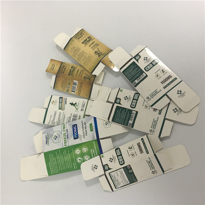 مخصص مطبوعة مربع صغير 10ML 30ML زجاجة زيت أساسي CBD زيت قطارة زجاجة مربع التعبئة والتغليف ورقة