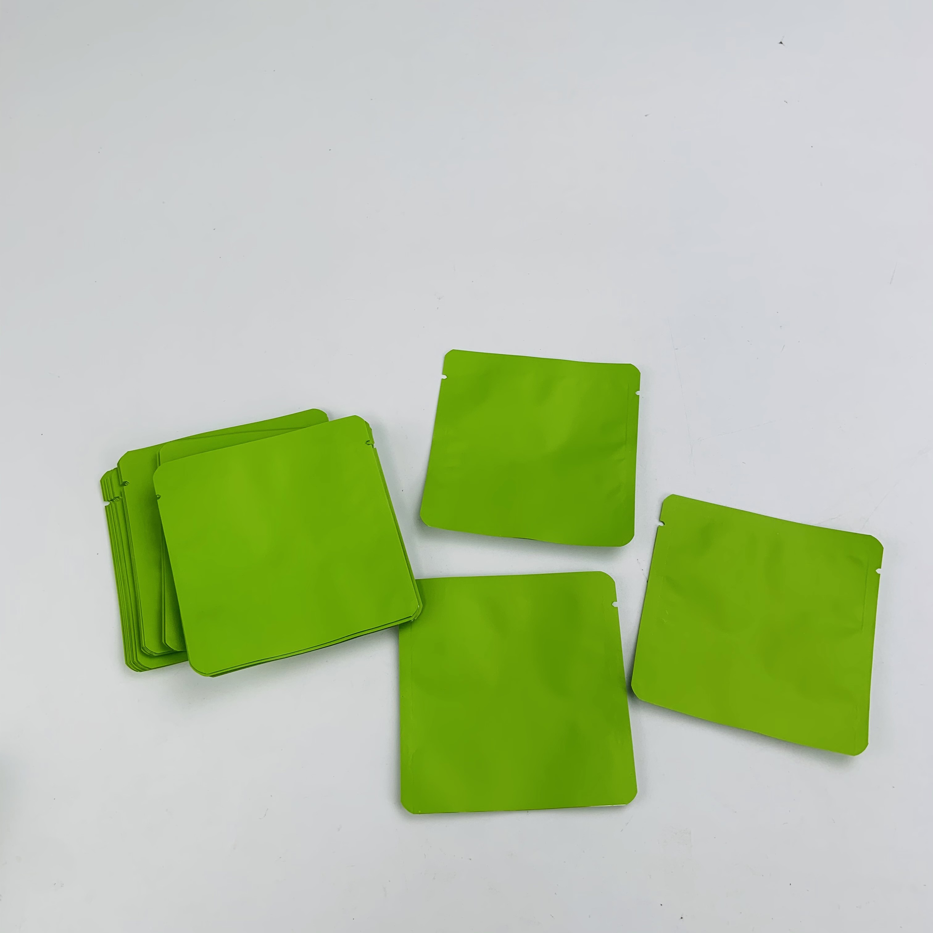 العناية بالبشرة FDA 150 ميكرون 1 مل 2 مل أكياس مايلر فويل قابلة للإغلاق CMYK