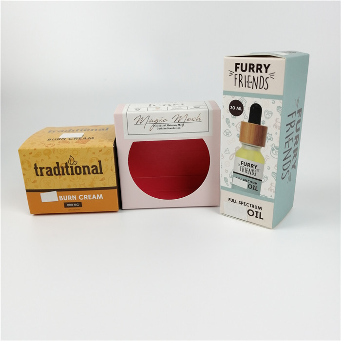 ملفات تعريف الارتباط من الورق المقوى ذات الختم الساخن ، صناديق ورقية مطبوعة مخصصة بشعار خاص