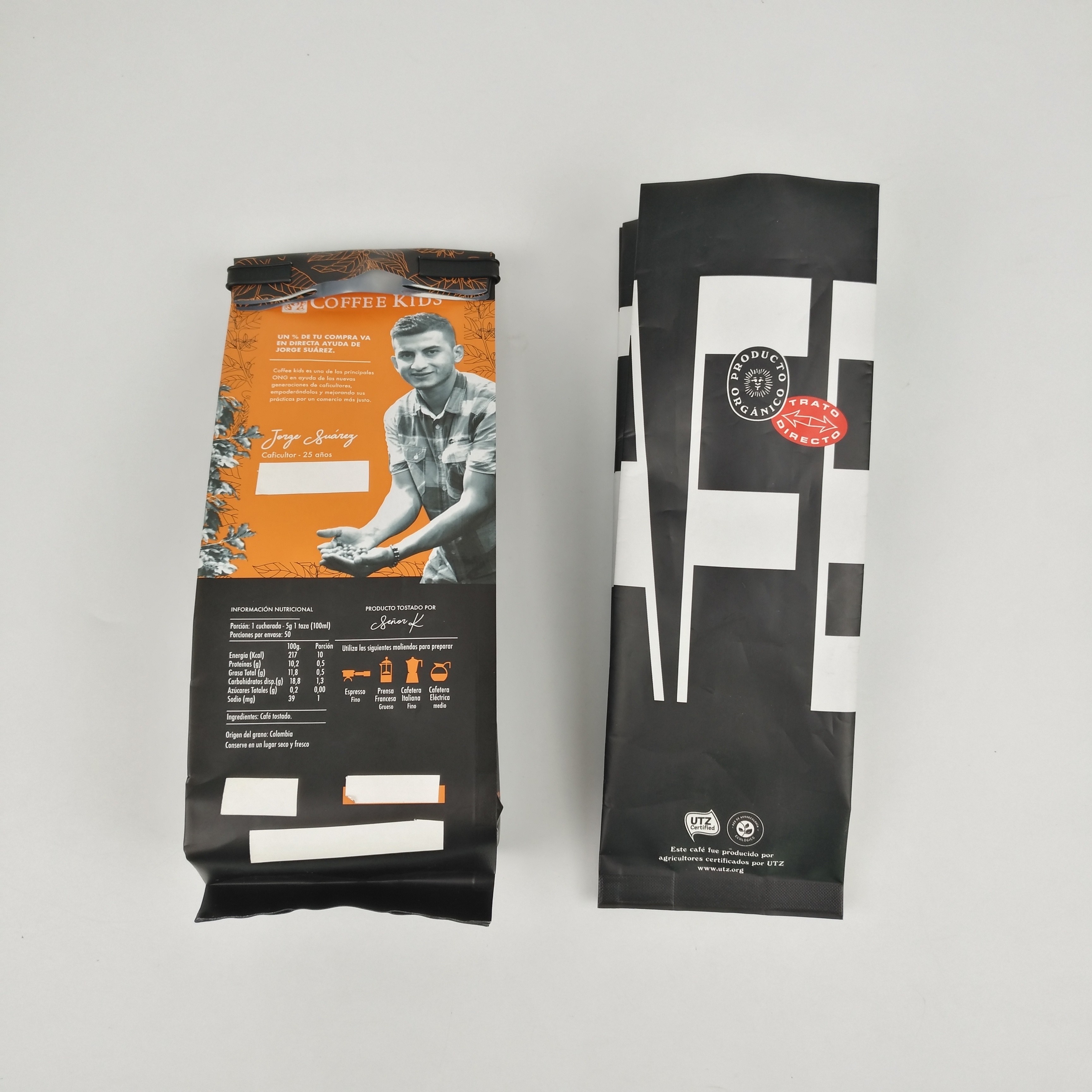 200mic CMYK حقيبة تغليف مسطحة القاع SGS 12C PE الجانب مجمعة زيبر حقيبة