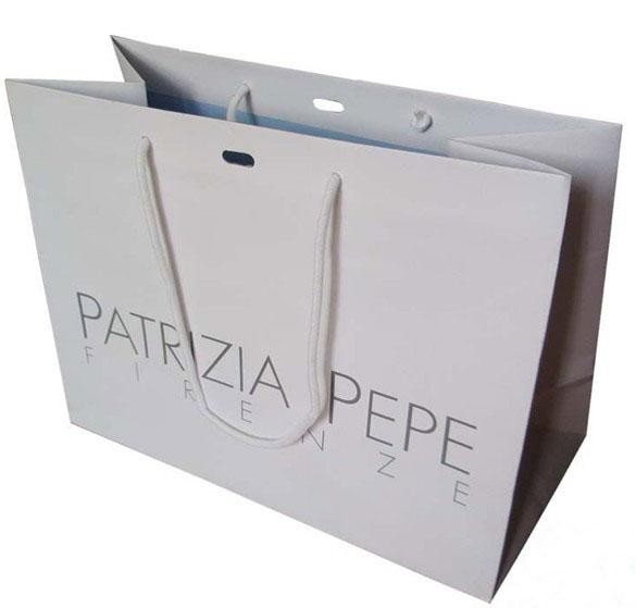 كبيرة بيضاء كرافت ورقة أكياس الورق حسب الطلب مع ثقب في المركز