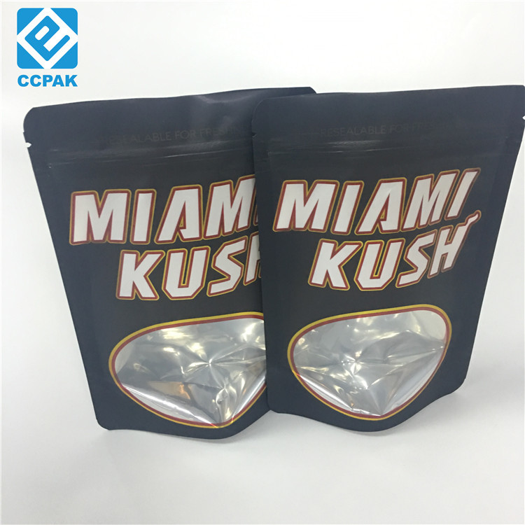 أكياس مايلر Ziplock ناعمة الملمس مقطعة بشكل غير منتظم أكياس مايلر